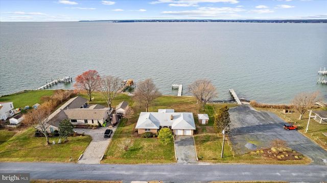 1704 BAYSIDE DR, Chester, MD 21619