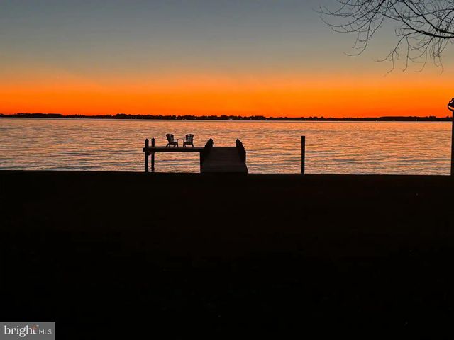 1704 BAYSIDE DR, Chester, MD 21619