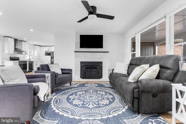 1704 BAYSIDE DR, Chester, MD 21619