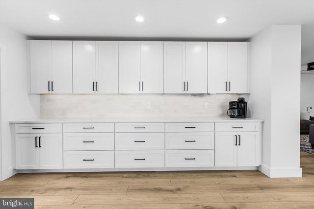 1704 BAYSIDE DR, Chester, MD 21619