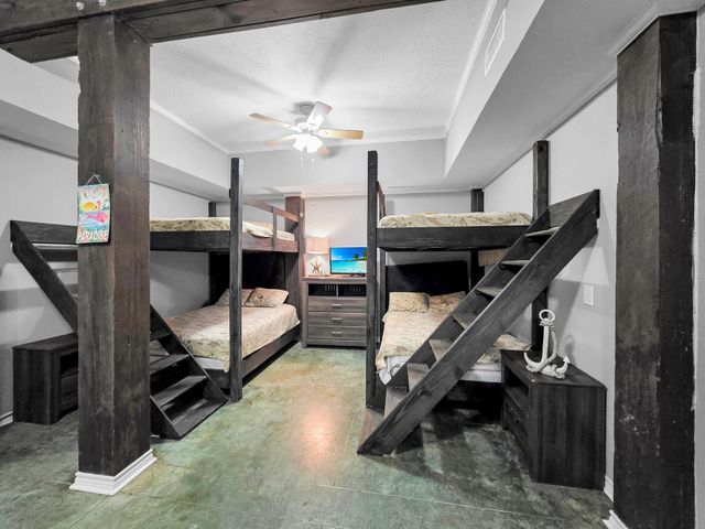 959 Tidelands Drive, Port Bolivar, TX 77650