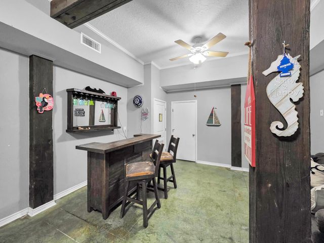 959 Tidelands Drive, Port Bolivar, TX 77650