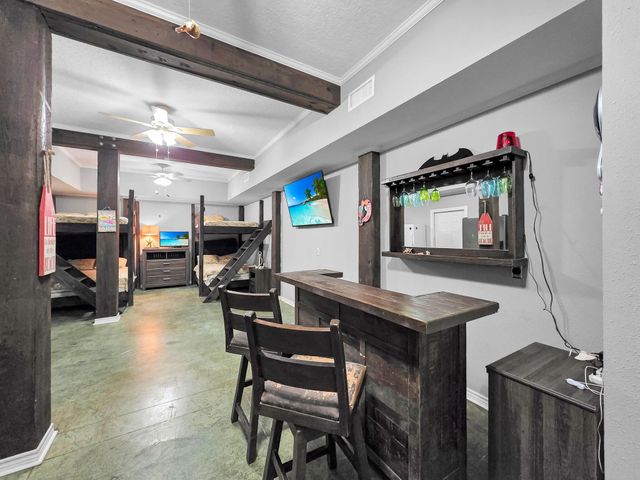 959 Tidelands Drive, Port Bolivar, TX 77650