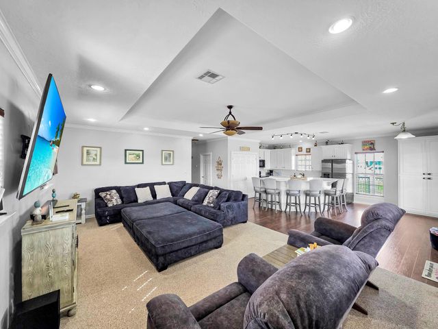 959 Tidelands Drive, Port Bolivar, TX 77650