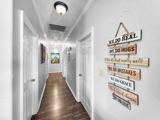 959 Tidelands Drive, Port Bolivar, TX 77650