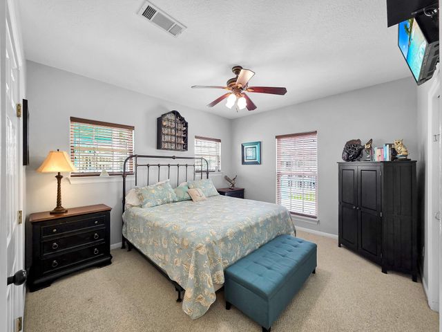 959 Tidelands Drive, Port Bolivar, TX 77650