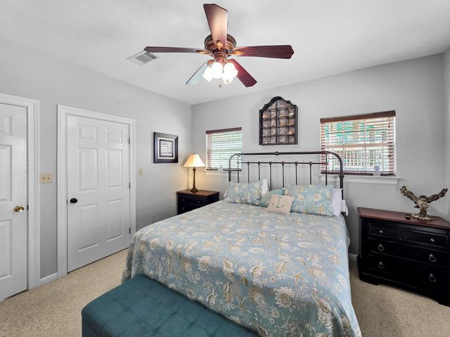 959 Tidelands Drive, Port Bolivar, TX 77650