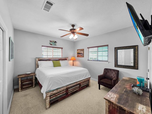 959 Tidelands Drive, Port Bolivar, TX 77650