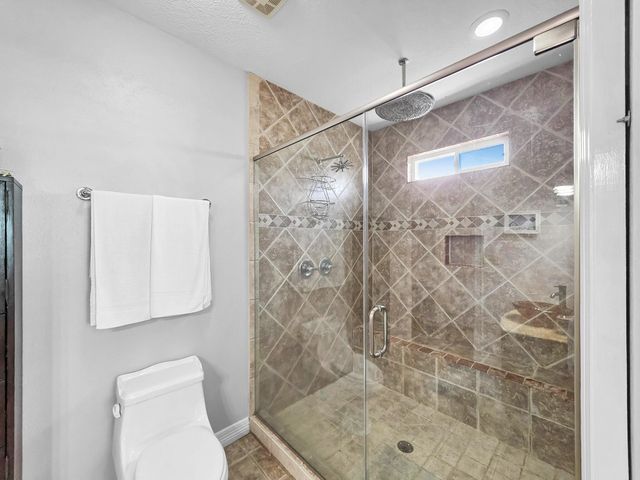 959 Tidelands Drive, Port Bolivar, TX 77650