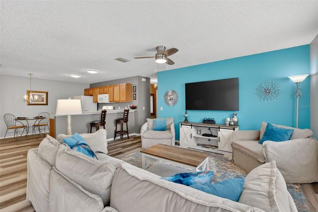 288 STARR LANE, The Villages, FL 32162