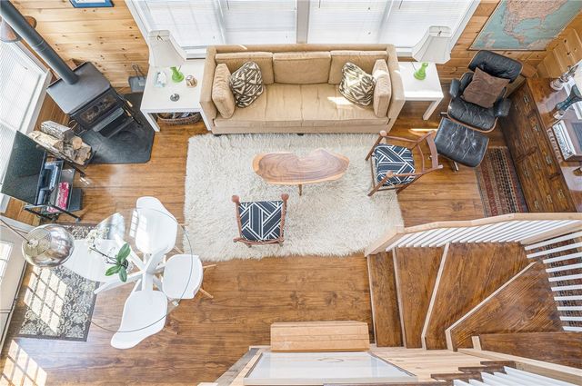 54 Metaterraine Avenue, South Kingstown, RI 02879