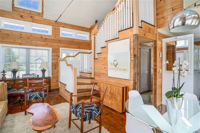 54 Metaterraine Avenue, South Kingstown, RI 02879