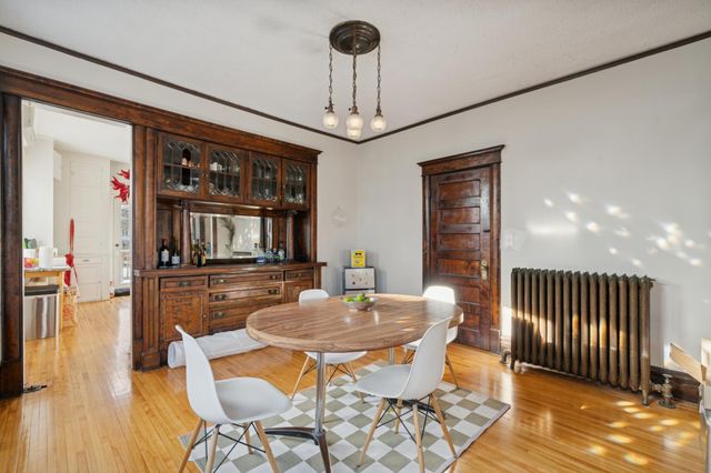 2120 Emerson Avenue S, Minneapolis, MN 55405