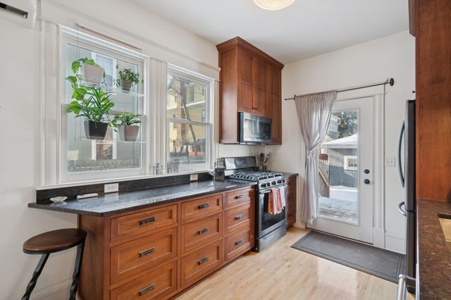 2120 Emerson Avenue S, Minneapolis, MN 55405