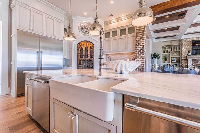 22 Snowy Egret Rd, Hilton Head Island, SC 29928