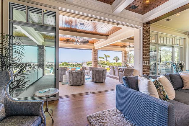 22 Snowy Egret Rd, Hilton Head Island, SC 29928
