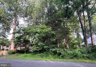 622 HARRISON CIR, Locust Grove, VA 22508