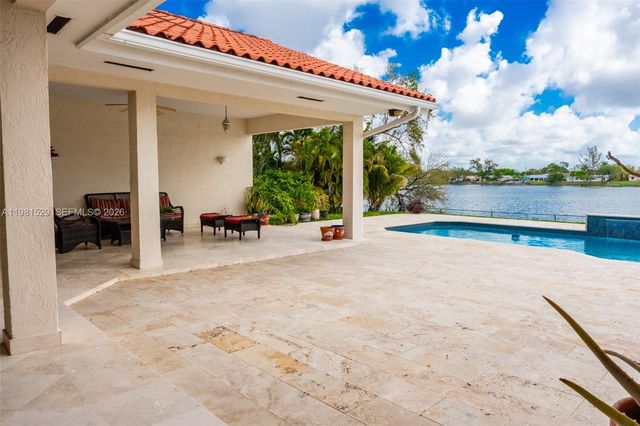 4655 SW 89th Ave, Miami, FL 33165