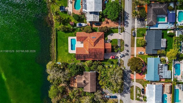 4655 SW 89th Ave, Miami, FL 33165