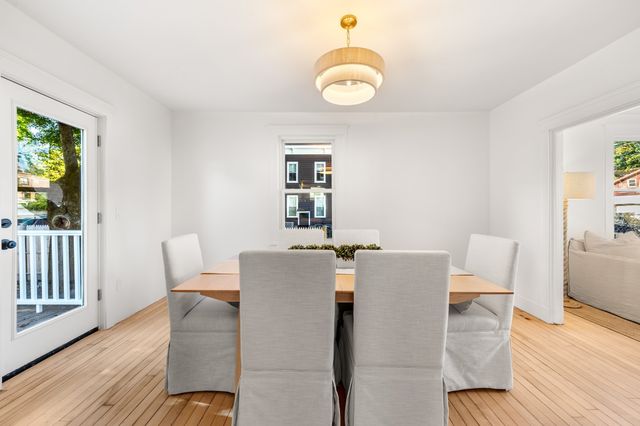 40 South Warren, Haverhill, MA 01835
