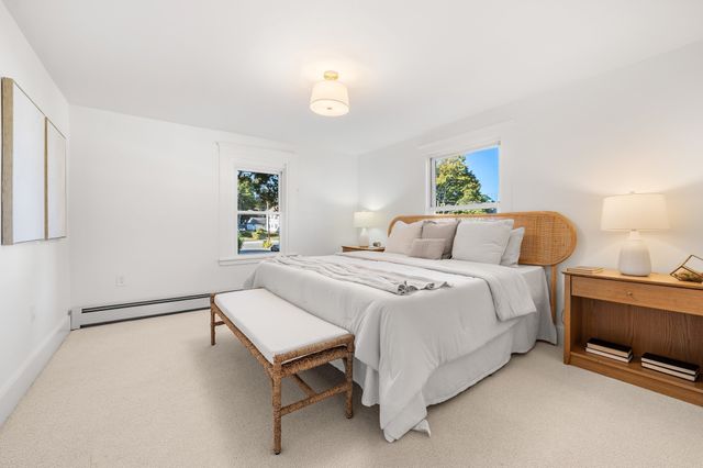 40 South Warren, Haverhill, MA 01835