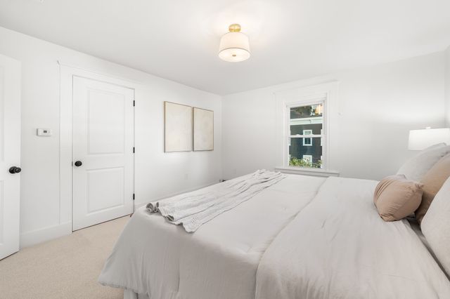 40 South Warren, Haverhill, MA 01835