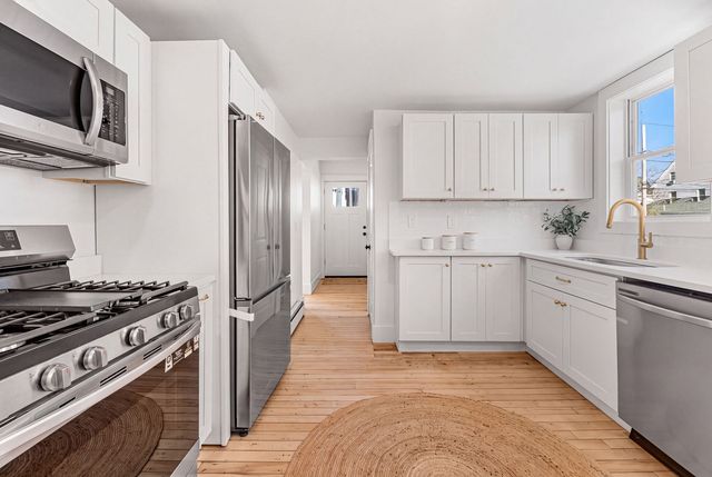 40 South Warren, Haverhill, MA 01835