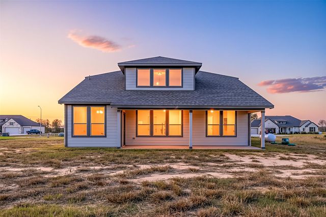 1081 Westfork Drive, Sealy, TX 77474