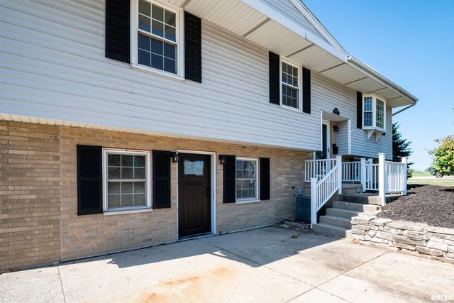 6031 N ROSEMEAD Drive, Peoria, IL 61614