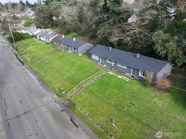 3218 Halverson Avenue, Bremerton, WA 98310
