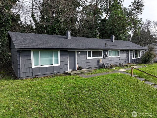 3218 Halverson Avenue, Bremerton, WA 98310