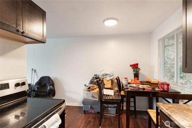 3218 Halverson Avenue, Bremerton, WA 98310