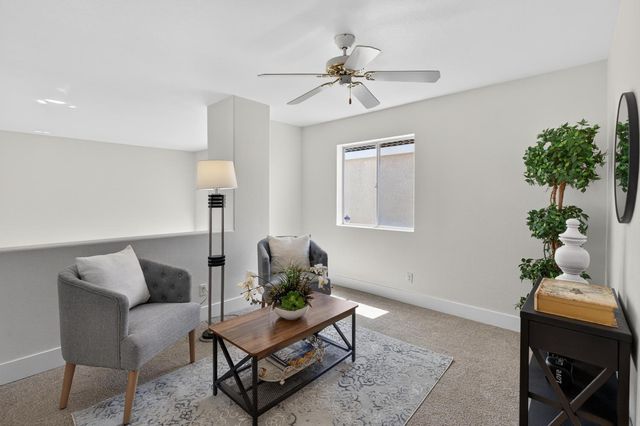 9087 TRUMBAUER Way, Elk Grove, CA 95758