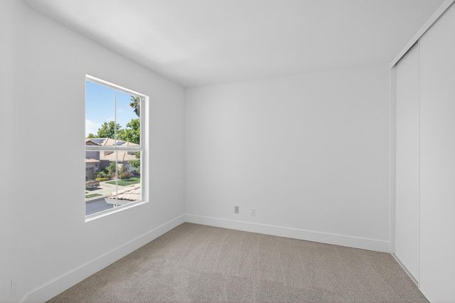 9087 TRUMBAUER Way, Elk Grove, CA 95758