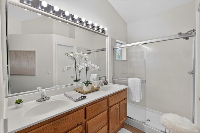 9087 TRUMBAUER Way, Elk Grove, CA 95758