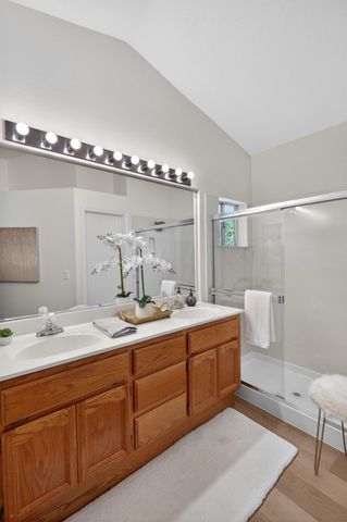 9087 TRUMBAUER Way, Elk Grove, CA 95758