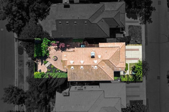 9087 TRUMBAUER Way, Elk Grove, CA 95758
