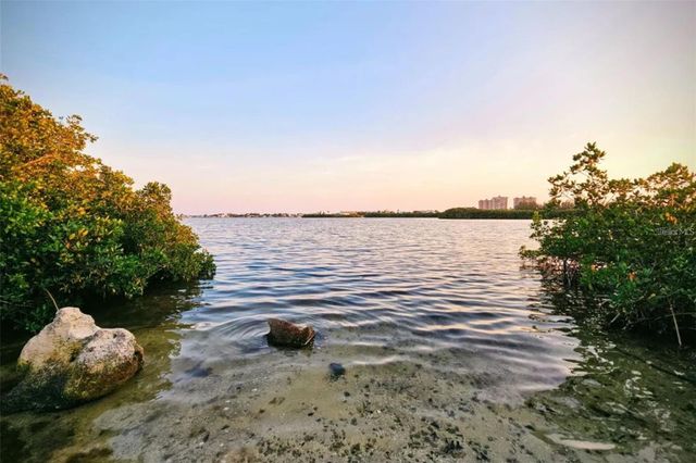 13798 74TH AVENUE, Seminole, FL 33776