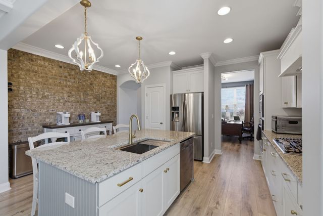 2313 Coppergate Way, Thompsons Station, TN 37179