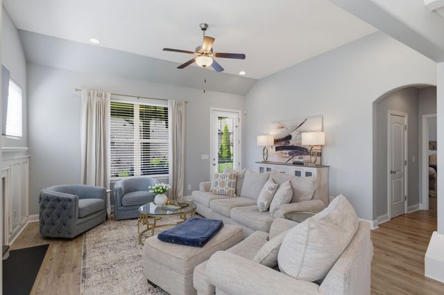 2313 Coppergate Way, Thompsons Station, TN 37179