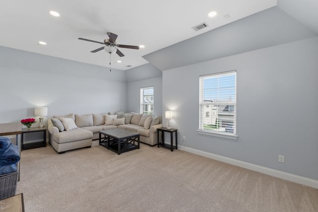 2313 Coppergate Way, Thompsons Station, TN 37179