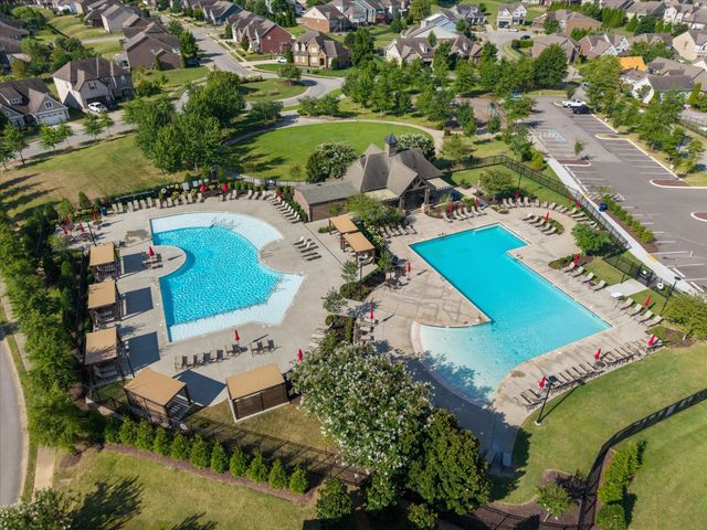 2313 Coppergate Way, Thompsons Station, TN 37179