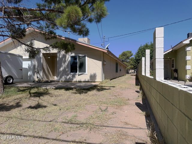 10520 Santa Paula Drive, Socorro, TX 79927