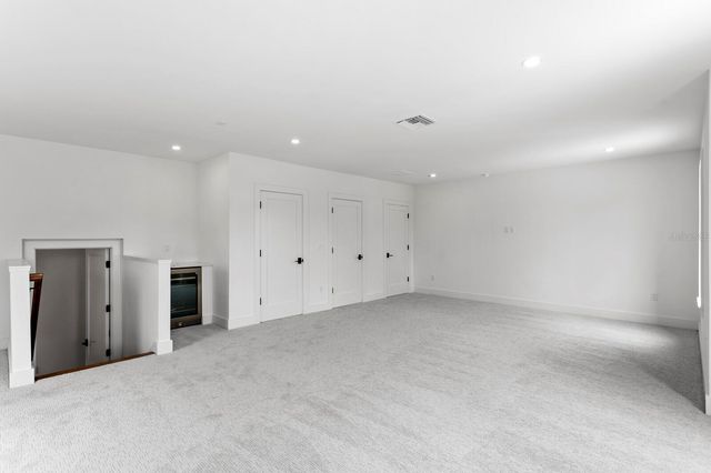 5023 W DANTE AVENUE, Tampa, FL 33629