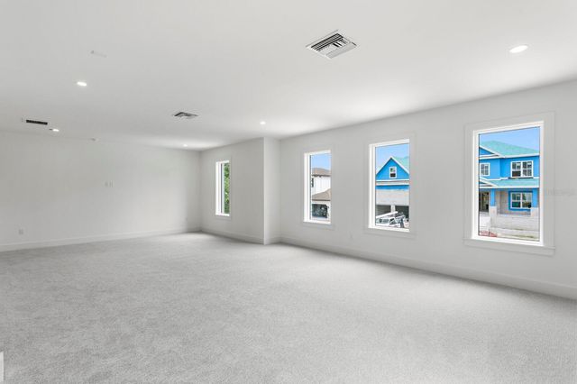 5023 W DANTE AVENUE, Tampa, FL 33629