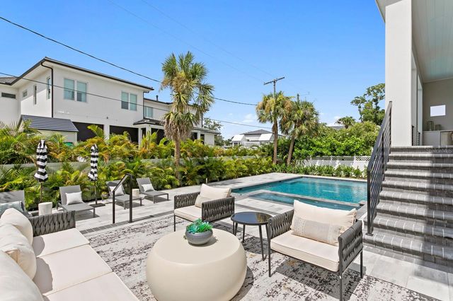 5023 W DANTE AVENUE, Tampa, FL 33629