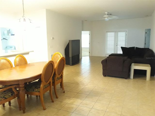 338 MAGICAL WAY, Kissimmee, FL 34744
