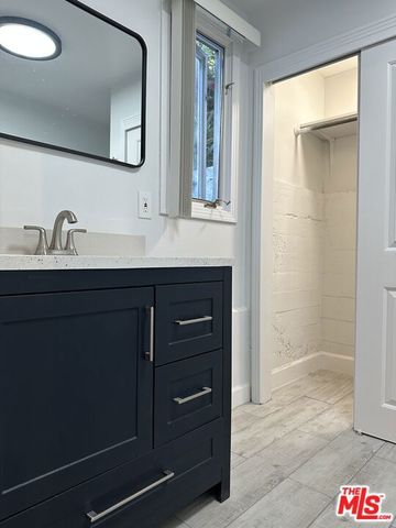 3823 Broadlawn Drive, Los Angeles, CA 90068