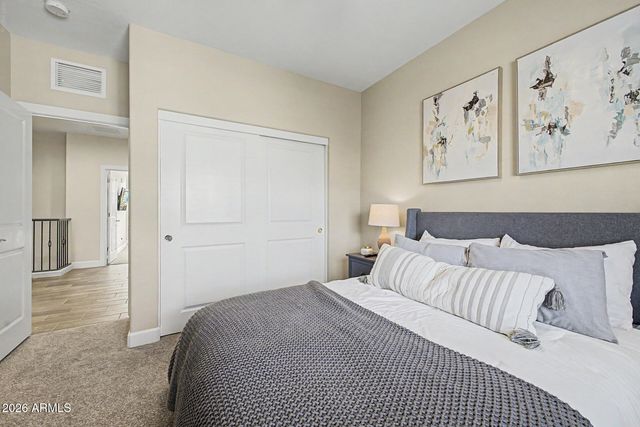 3935 E ROUGH RIDER Road 1376, Phoenix, AZ 85050