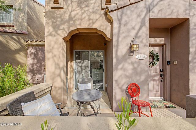 3935 E ROUGH RIDER Road 1376, Phoenix, AZ 85050